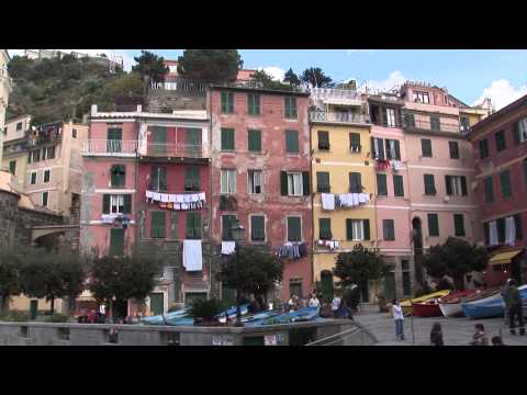 Vernazza, Cinque Terre, Italy - UCvW8JzztV3k3W8tohjSNRlw