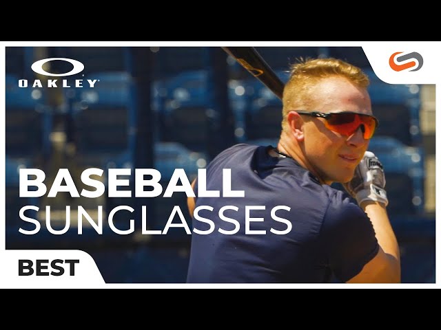 What Oakleys Do Baseball Players Wear?