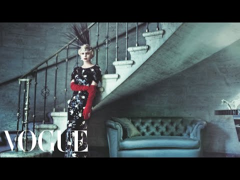 Behind the Scenes of Carey Mulligan's Great Gatsby–Themed Cover Shoot - Vogue - UCRXiA3h1no_PFkb1JCP0yMA