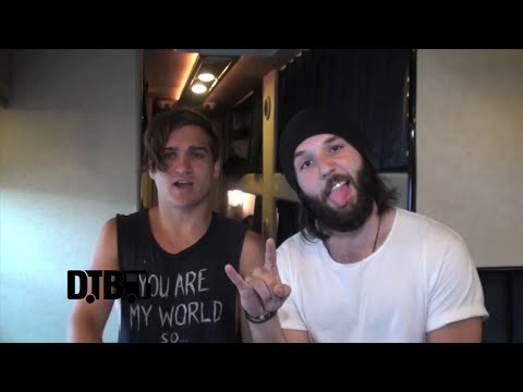 Ghost Town - BUS INVADERS Ep. 658 [Warped Edition 2014] - UCybDimFZ3eoUQxSArdqCe9g