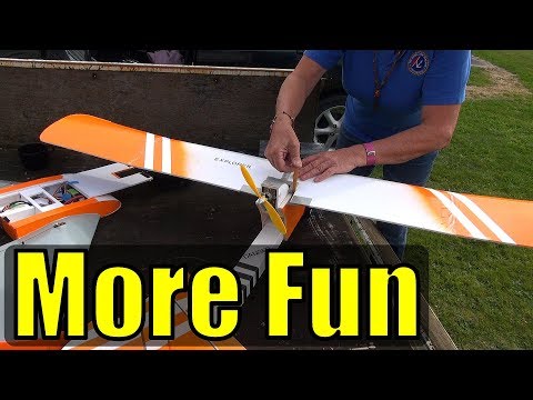 Stephanie flies her FT Explorer, Ron catches a thermal - UCQ2sg7vS7JkxKwtZuFZzn-g