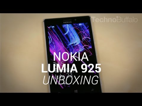 Nokia Lumia 925 Unboxing - UCR0AnNR7sViH3TWMJl5jyxw