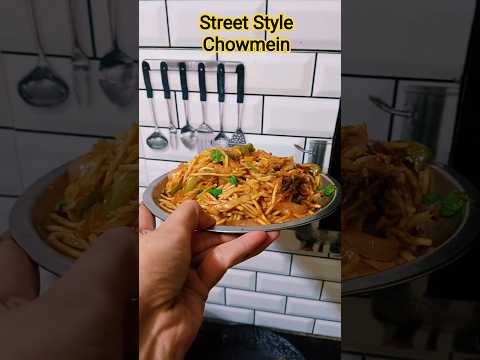 #bhai ko aj mujpe bohot daya aari thi 😥 #vegchowmein #streetstyle #shorts #viral #brother #love #yt