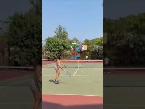 🎾 #aliabhatt's Favorite sports #paddleball #shorts