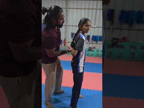 V KARATE INTERNATIONAL #girl #selfdefense #vkarate #martialarts #hand #grab #india #shorts #viral
