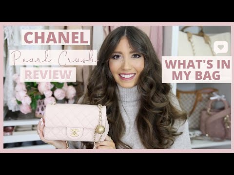 Video: What's In My Bag 2022 | Chanel Mini Flap Pearl Crush Review