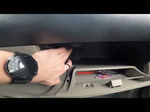 Where is the OBD port of the Renault Twingo 2 located? - Renault Twingo ...