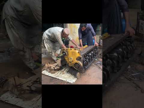 <strong>No</strong> <strong>Way</strong> This Overheated Komatsu Engine Could Be Saved 🤯