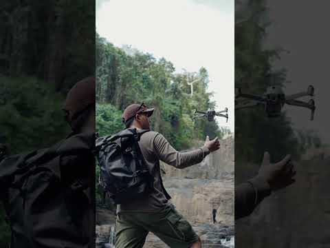 THIS ANTI-THEFT BACKPACK CHANGED THE WAY I TRAVEL! 🌍  #AntiTheftBackpack #explore #hiking #nature