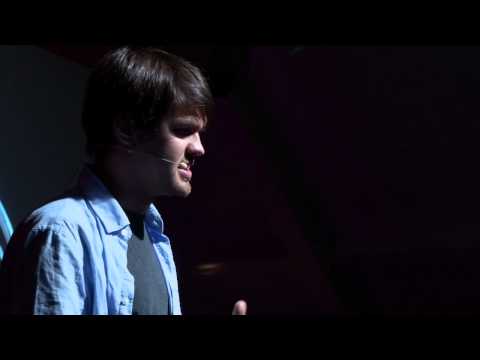 Creating art with data: Aaron Koblin at TEDxAmazonia - UCsT0YIqwnpJCM-mx7-gSA4Q