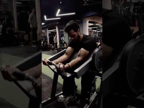 Grind Hard #motivation #fitneess #gym #ytshorts