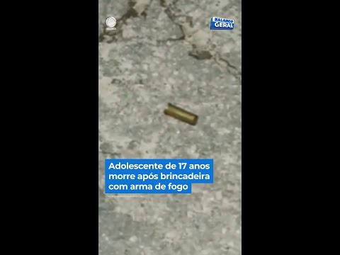 Adolescente de 17 anos morre após brincadeira com arma de fogo | #BalançoGeral #Shorts