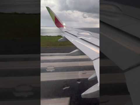 Avião da TAP AIR PORTUGAL Airbus A320 taxiando na pista 05 aeroporto da Madeira #automobile #airport