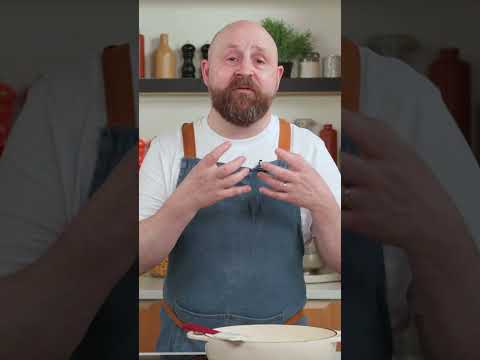 Why you shouldn't skip this vital sauce technique! 🫙🍅