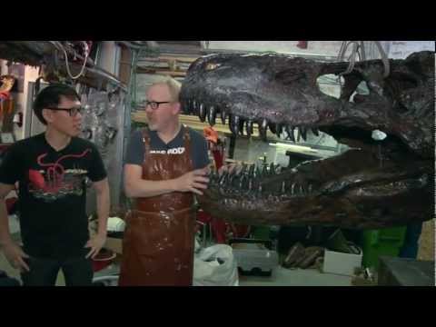 Inside Adam Savage's Cave: Tyrannosaurus Rex Skull - UCiDJtJKMICpb9B1qf7qjEOA