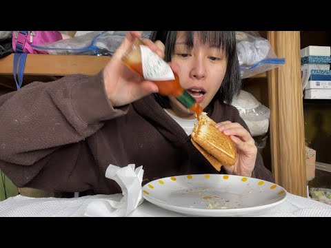 【ツナピザトースト】最近ハマってる朝ごはん♪タバスコたんまりかけてね～～～