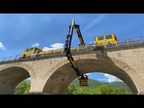 DIU 360 Mezzo d'opera ferroviario per la manutenzione di ponti e viadotti ferroviari