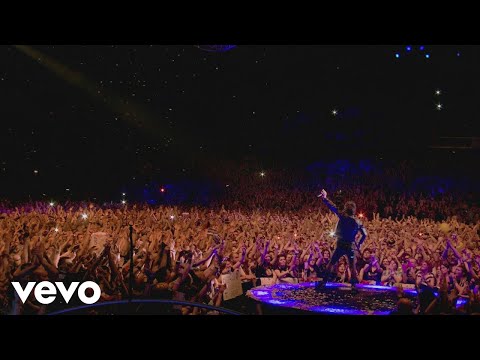 Indochine - Traffic Girl (Black City Tour 3 au Palais 12 de Bruxelles 2014) - UCRviBuIq7NHYrQ4PlEfof7w