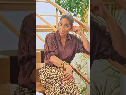 Lisa Hannah Speaks On Old Time Camera & Her Kodak Moment #shorts