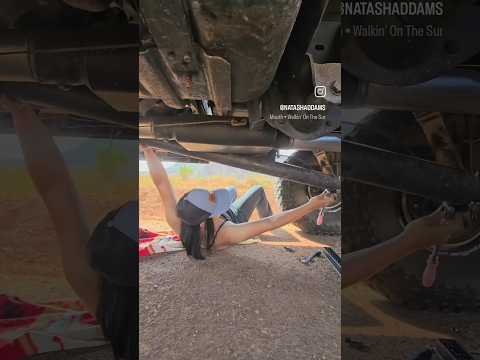 Broken Driveshaft ON TRAIL #squarebody