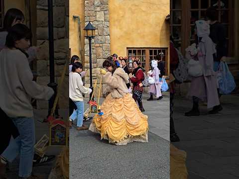 Everyone is looking at Bell's dress #disney #disneysea #japan #tokyo