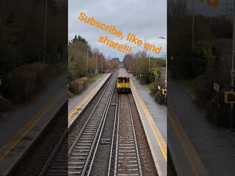 Merseyrail PEP 3 tone passing Capenhurst