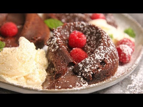 Molten Chocolate Lava Cake 2