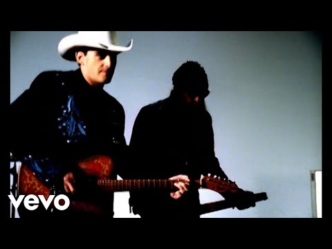 Brad Paisley - Sharp Dressed Man - UCxwcuOcJCJVDm_BRKYJ2Vdg