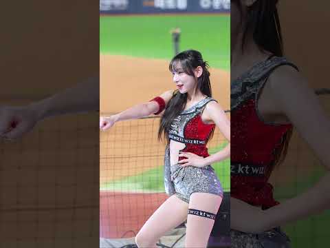 <strong>kt위즈</strong> 정희정치어리더 hold up 아웃송 직캠 #shorts #정희정 #치어리더 #응원 #공연 #직캠 #영상 #<strong>kt위즈</strong>