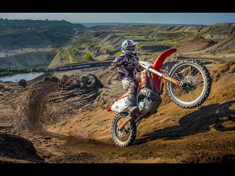 Hard Enduro Racing through a Coal Mine - Red Bull 111 Megawatt - UCblfuW_4rakIf2h6aqANefA