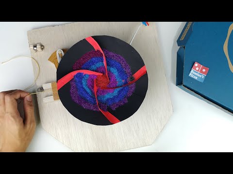 How to make Glitter Bomb with Pizza box