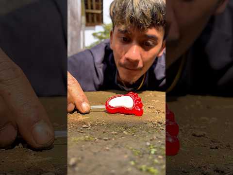 A small experiment, one lollipop was enough to wake the sleeping millipede.#shorts#centipede