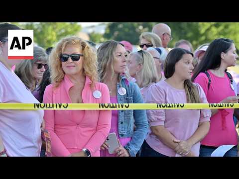 Hundreds wear pink in support of Lindsay Clancy outside her trial