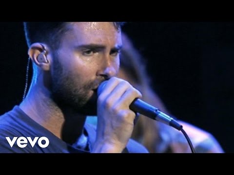 Maroon 5 - Give A Little More (Walmart Soundcheck) - UCN1hnUccO4FD5WfM7ithXaw