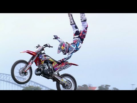 Top 5 Tricks - Red Bull X-Fighters World Tour 2012 Sydney - UCblfuW_4rakIf2h6aqANefA