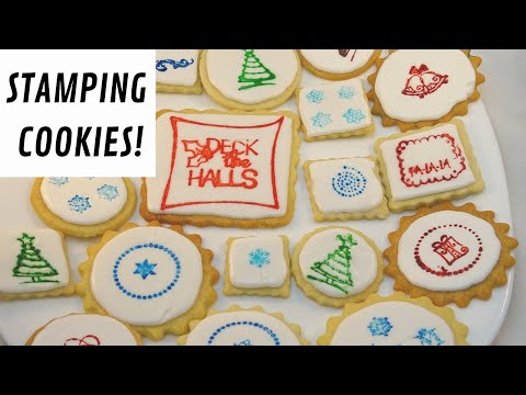 Decorating Cookies Using Stamps