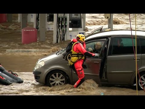 No Comment: Η νότια Γαλλία κάτω από το νερό