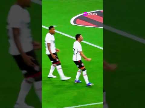 QUASE RASGOU A REDE! ERICK ACERTOU UM CHUTE ABSURDO E NEM SE TIVESSE DOIS GOLEIROS PEGAVA #shorts