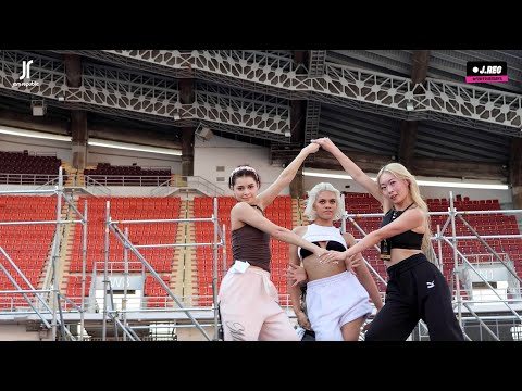 J.REC | SWF2UESDAYS VLOG #7 | Jam Republic in Bangkok for Seoul Music Awards y'all!