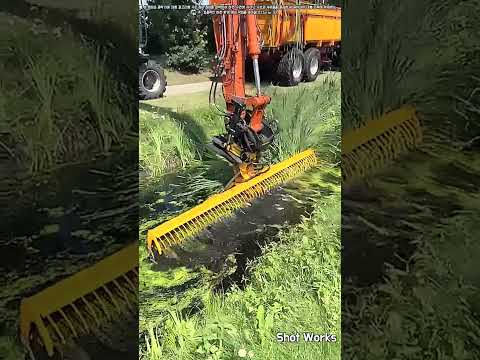 효율적인 수로 및 하천 환경 정비 현장 #worker #process #river #maintenance #equipment