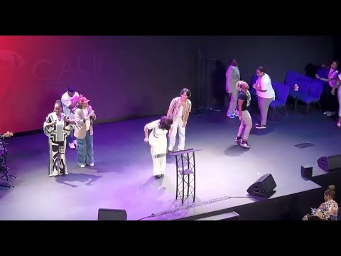 Erica Campbell Worship & Praise Break at California Worship Center! (2025)