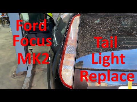 Hoe vervang je de achterlichtlamp van de Ford Focus 2?