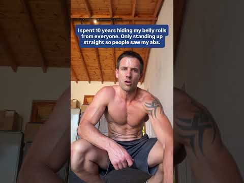 I spent 10 years hiding my belly rolls from everyone. (Read caption)