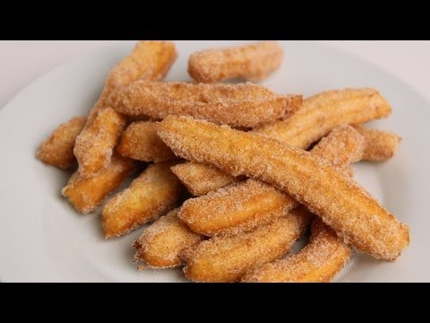 Homemade Churros Recipe - Laura Vitale - Laura in the Kitchen Episode 382 - UCNbngWUqL2eqRw12yAwcICg