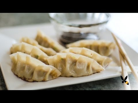 Potstickers Recipe - Honeysuckle Catering - UCwsa-MpLNx4pnsM1PiQwhyQ