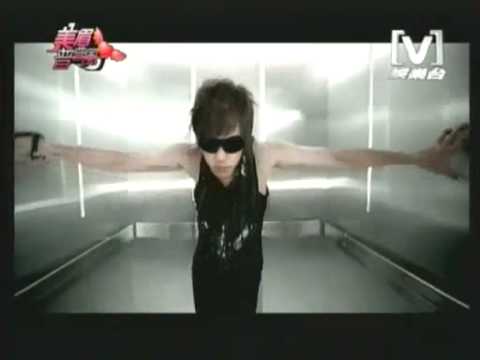 寂寞包厢-周定纬 新MV~ [ A MUST WATCH ]