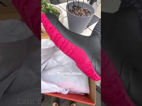 New #hisea garden boots! #gardening #unboxing