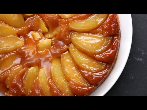 Caramel Apple Upside-Down Cake - UCJFp8uSYCjXOMnkUyb3CQ3Q