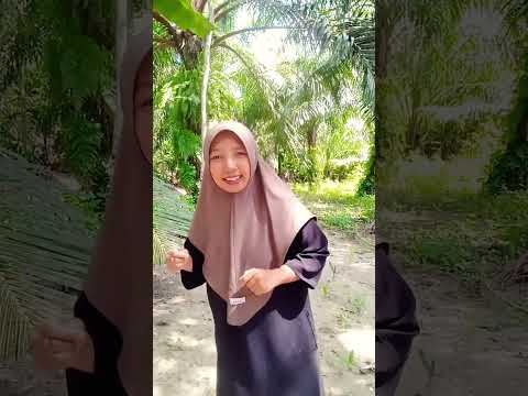 jatuh kesungai gara gara bocil #funny #comedy #shorts