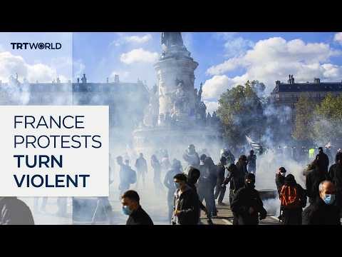 550,000 people <strong>join</strong> cost of living protests across France